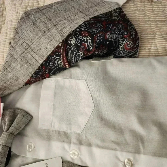 Isaac Mizrahi boys suit - Picture 4 of 5